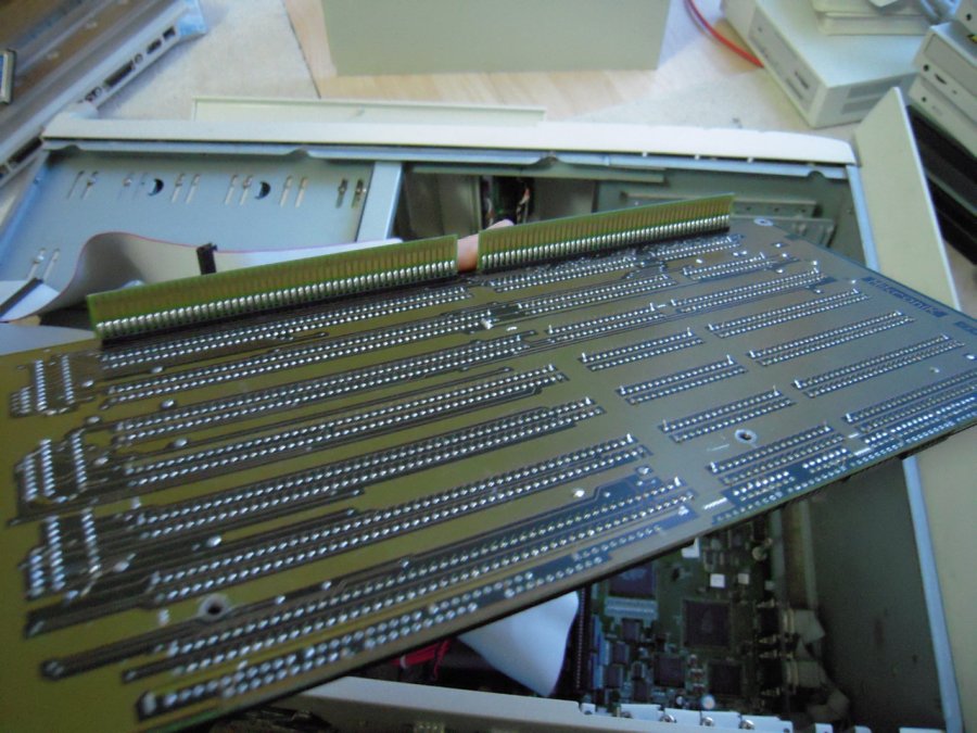 MicroniK Busboard ISA (unten) MicroniK Busboard ISA (unten)